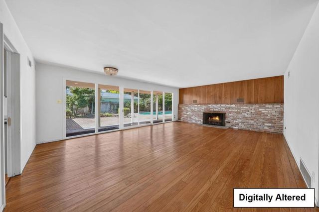 416 Los Ninos Way, Los Altos, CA 94022