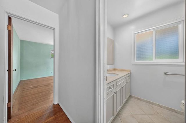 416 Los Ninos Way, Los Altos, CA 94022