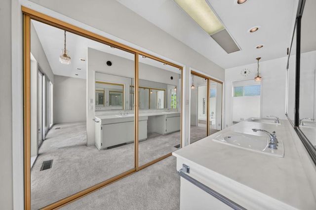 416 Los Ninos Way, Los Altos, CA 94022