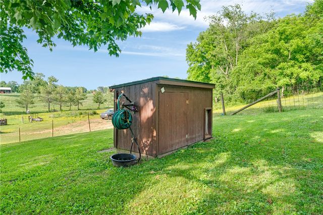 1902 S Pianalto Road, Springdale, AR 72762