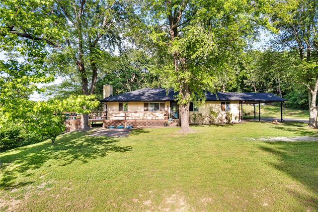 1902 S Pianalto Road, Springdale, AR 72762