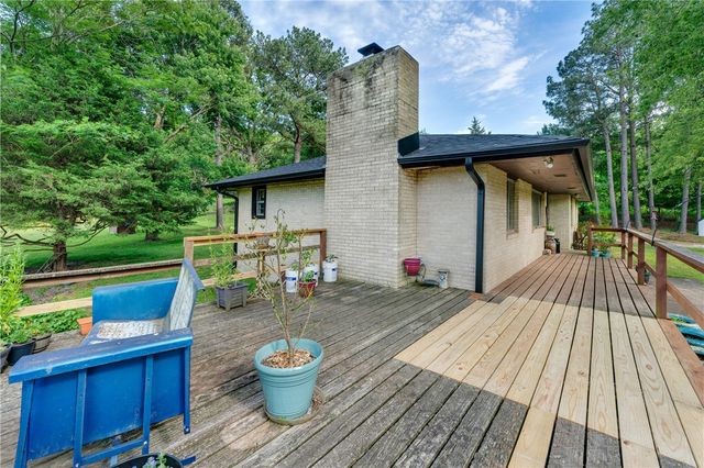 1902 S Pianalto Road, Springdale, AR 72762