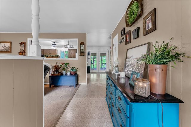 1902 S Pianalto Road, Springdale, AR 72762