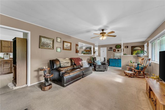 1902 S Pianalto Road, Springdale, AR 72762