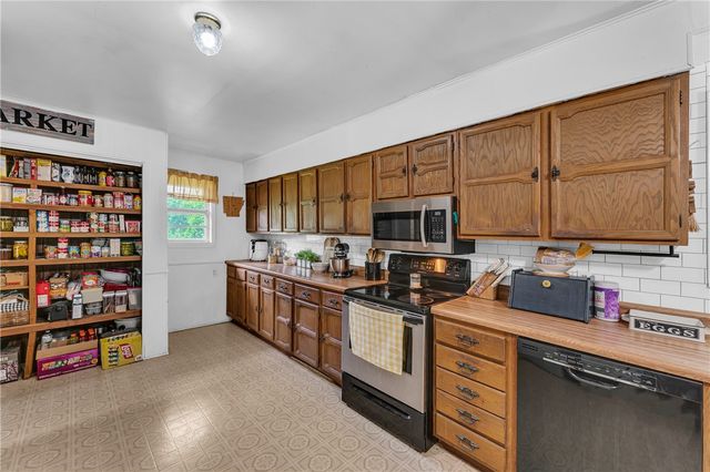 1902 S Pianalto Road, Springdale, AR 72762