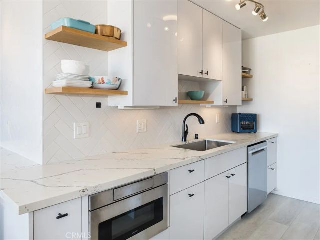 531 Esplanade 313, Redondo Beach, CA 90277