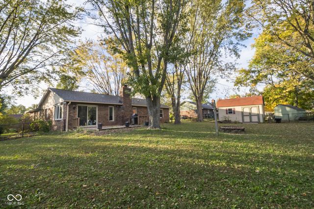 377 Old Farm Road, Danville, IN 46122
