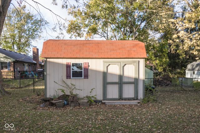 377 Old Farm Road, Danville, IN 46122