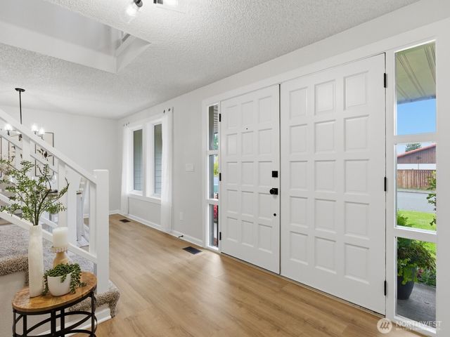 9112 10th Avenue SE, Everett, WA 98208