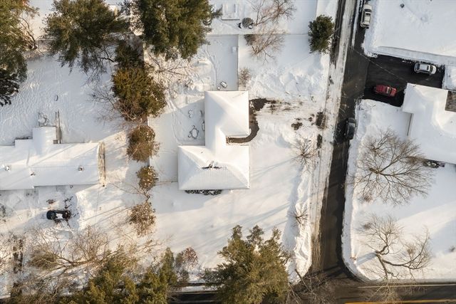 48 Butler St, Salem, NH 03079