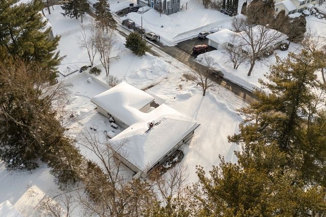 48 Butler St, Salem, NH 03079