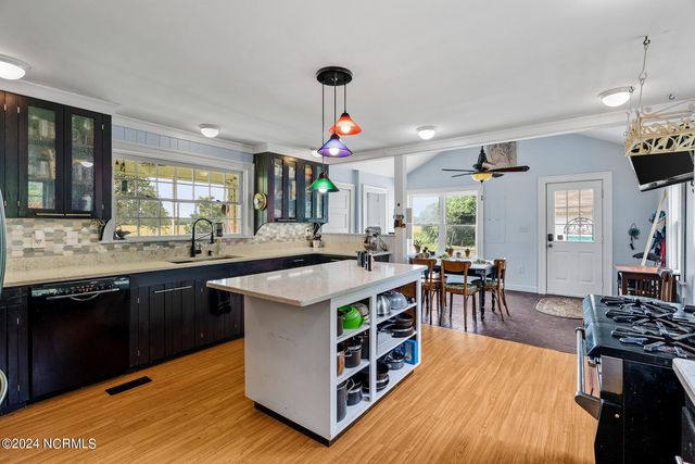 1323 Northside Road, Elizabeth City, NC 27909