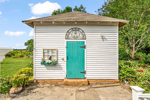 1323 Northside Road, Elizabeth City, NC 27909