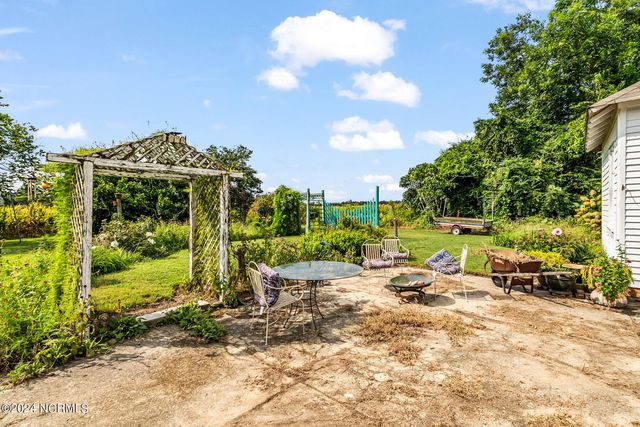 1323 Northside Road, Elizabeth City, NC 27909