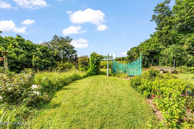 1323 Northside Road, Elizabeth City, NC 27909
