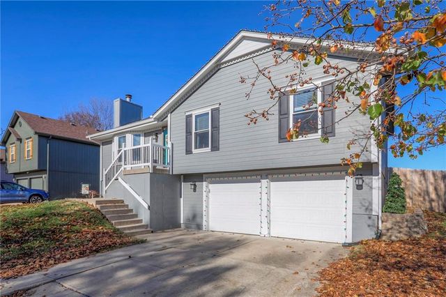 104 SW Nelson Drive, Grain Valley, MO 64029