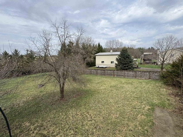 E8032 E Lake Virginia Road, Reedsburg, WI 53959
