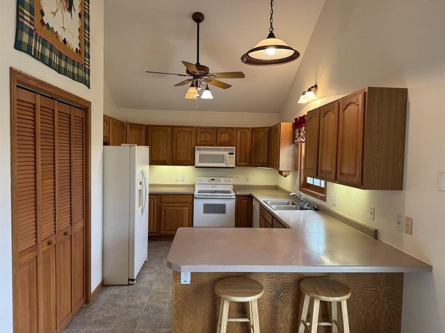 E8032 E Lake Virginia Road, Reedsburg, WI 53959