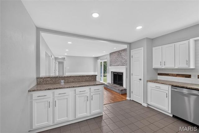 703 Wagon Ridge Drive, Fenton, MO 63026