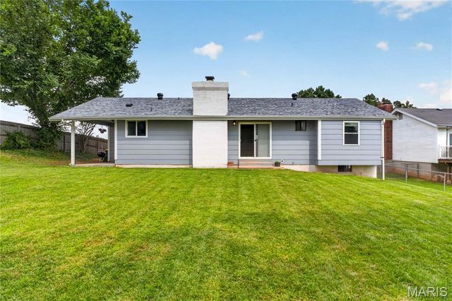 703 Wagon Ridge Drive, Fenton, MO 63026