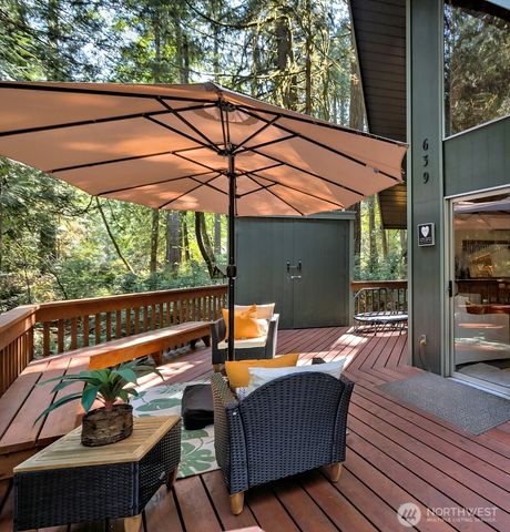 639 E Pitcairn Place, Shelton, WA 98584