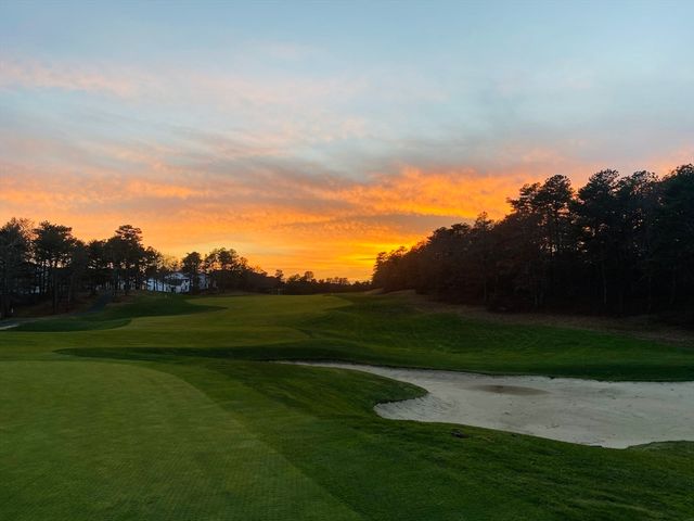 14 Briarwood, Plymouth, MA 02360