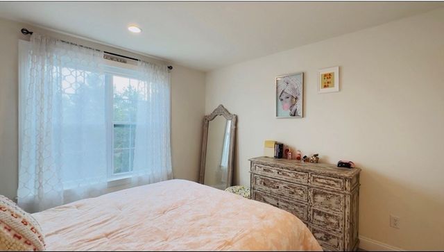 14 Briarwood, Plymouth, MA 02360