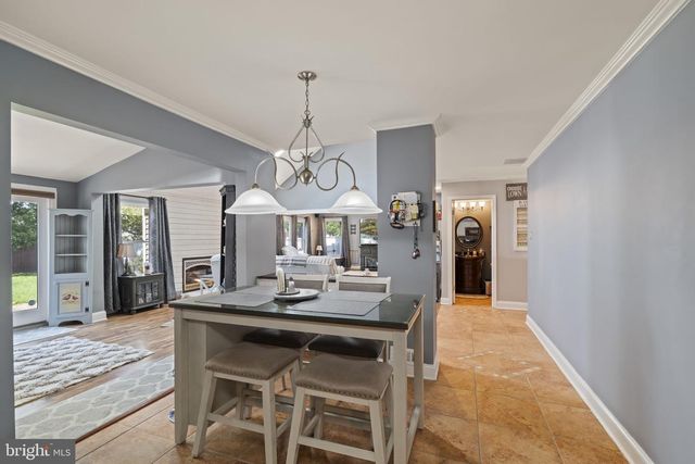 311 NEW CASTLE LN, Swedesboro, NJ 08085