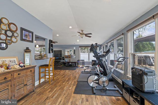 311 NEW CASTLE LN, Swedesboro, NJ 08085
