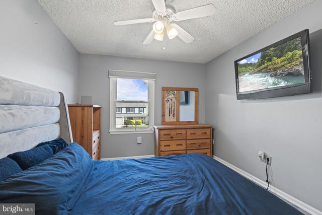 311 NEW CASTLE LN, Swedesboro, NJ 08085