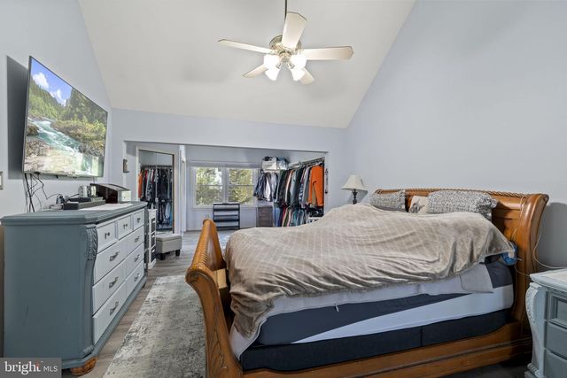 311 NEW CASTLE LN, Swedesboro, NJ 08085