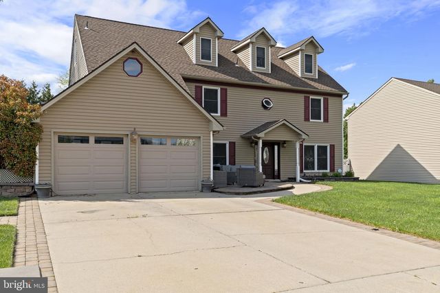311 NEW CASTLE LN, Swedesboro, NJ 08085
