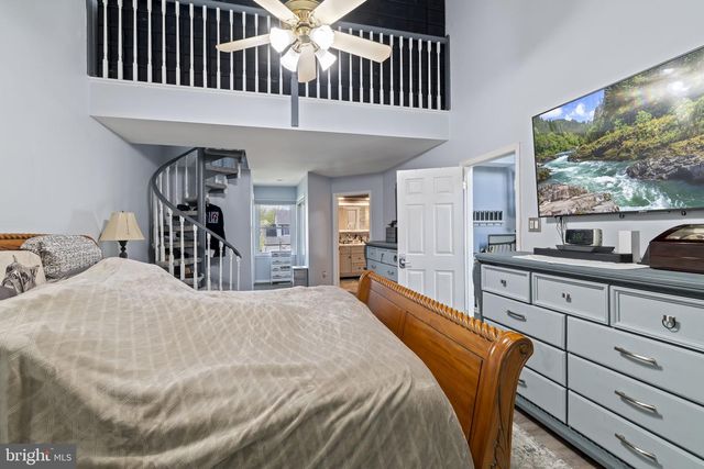 311 NEW CASTLE LN, Swedesboro, NJ 08085