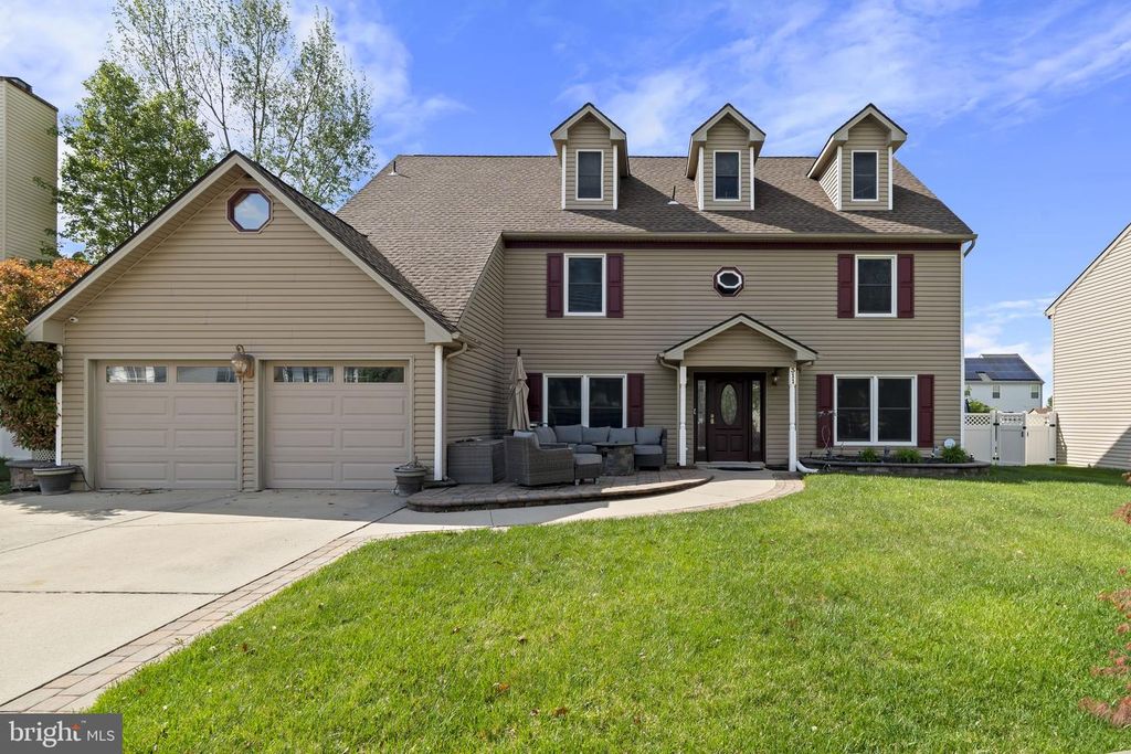 311 NEW CASTLE LN, Swedesboro, NJ 08085