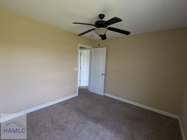 202 Augusta Way, Hinesville, GA 31313