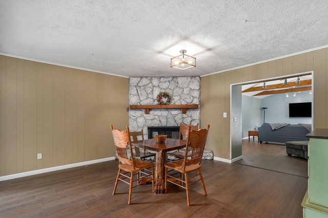 2361 S Fort Avenue, Springfield, MO 65807