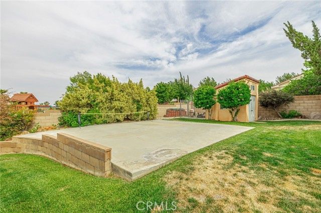 5340 Gardendale Lane, Palmdale, CA 93551