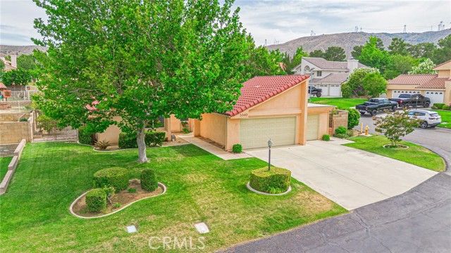 5340 Gardendale Lane, Palmdale, CA 93551