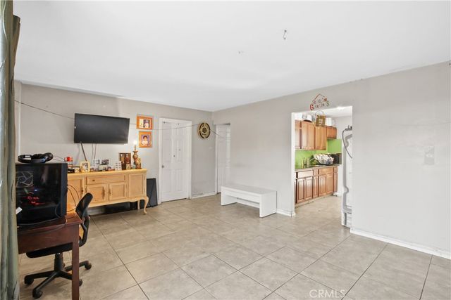 563 W Main, San Jacinto, CA 92583