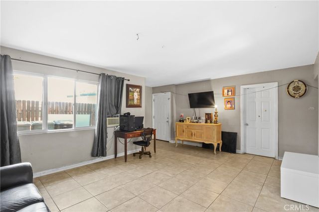 563 W Main, San Jacinto, CA 92583