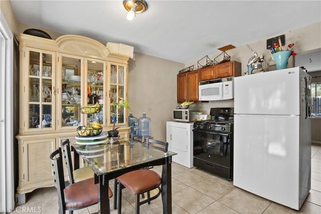 563 W Main, San Jacinto, CA 92583