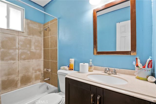 563 W Main, San Jacinto, CA 92583