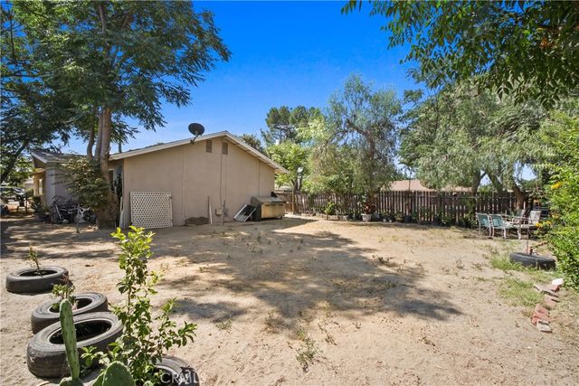 563 W Main, San Jacinto, CA 92583