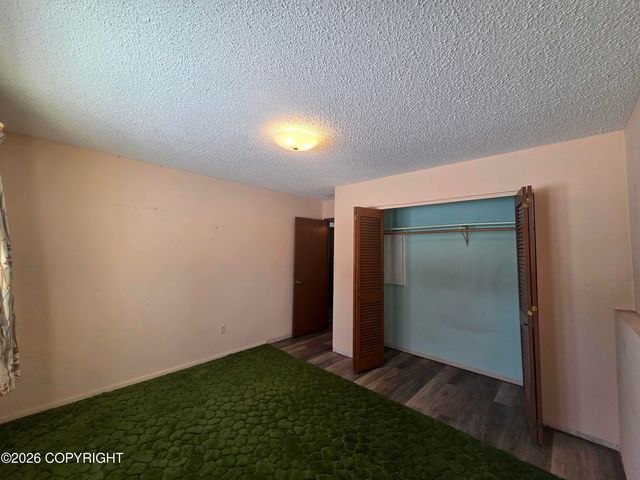 2531 McKenzie Drive, Anchorage, AK 99517