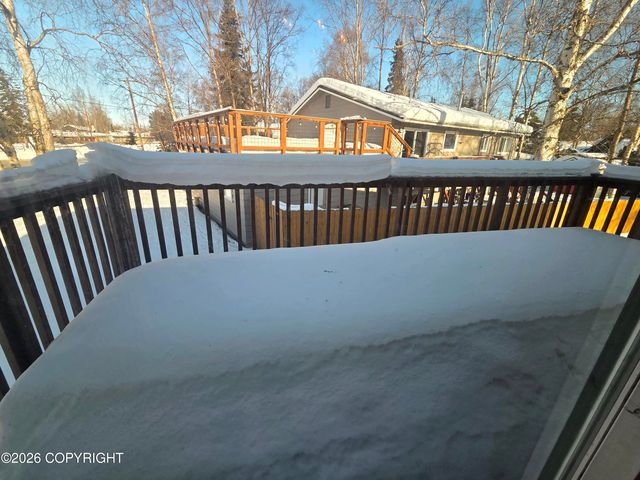 2531 McKenzie Drive, Anchorage, AK 99517