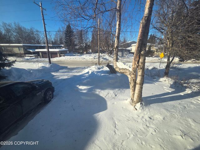 2531 McKenzie Drive, Anchorage, AK 99517