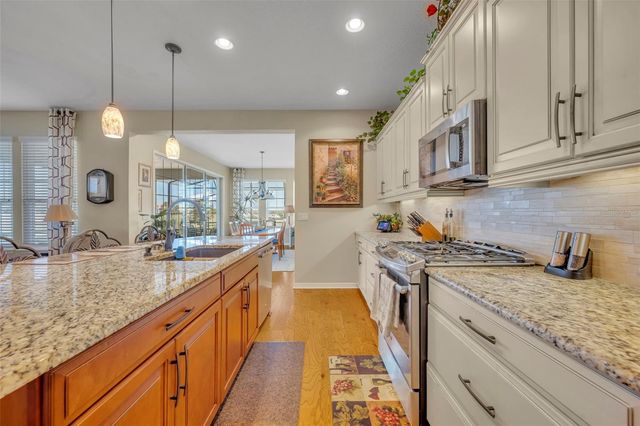 334 SILVER MAPLE ROAD, Groveland, FL 34736