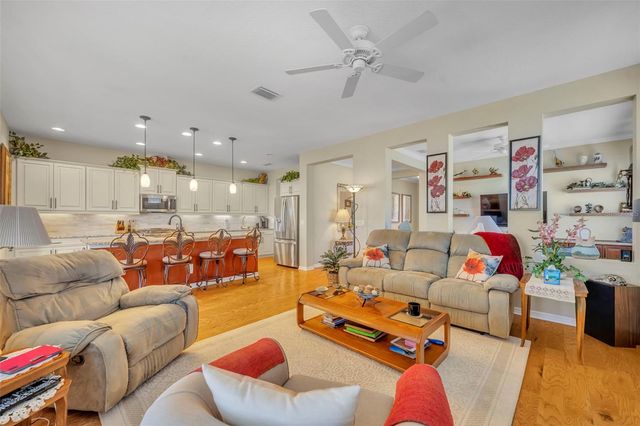 334 SILVER MAPLE ROAD, Groveland, FL 34736