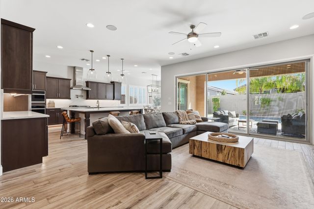 9817 E STROBE Avenue, Mesa, AZ 85212