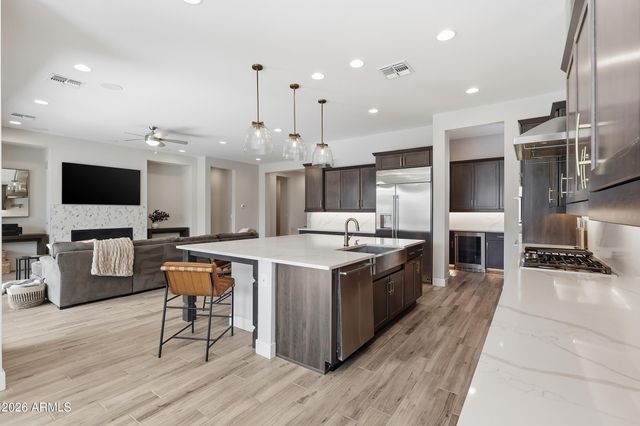 9817 E STROBE Avenue, Mesa, AZ 85212